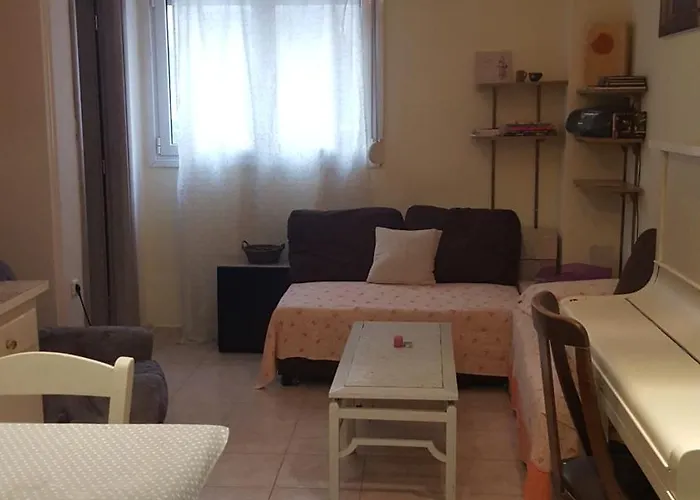 Comfy Home 35Sqm Near National Garden